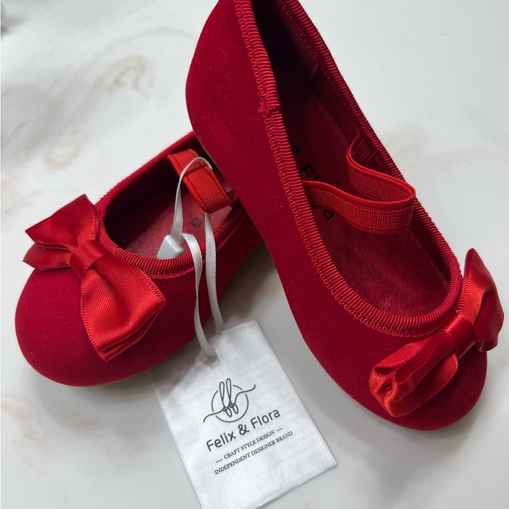 Red Toddler Girl Shoes - size 6